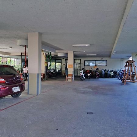 Boonthavon Aparthotel Chiang Mai Bagian luar foto