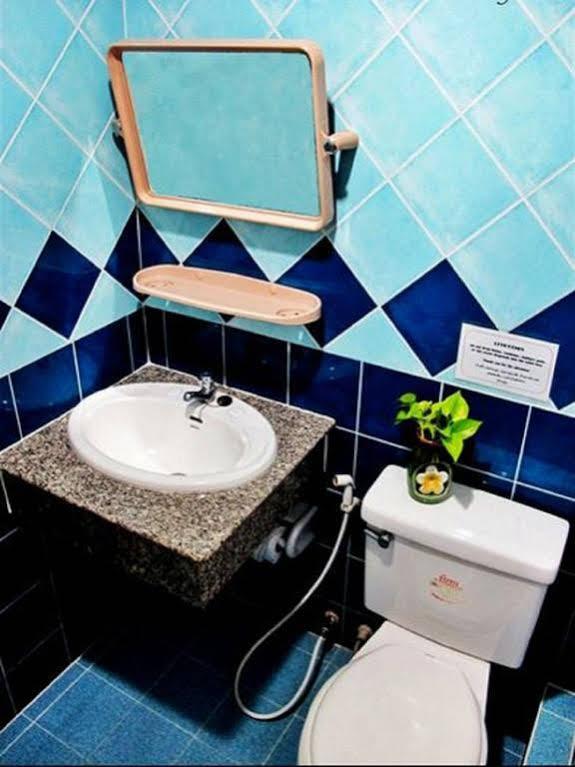 Boonthavon Aparthotel Chiang Mai Bagian luar foto