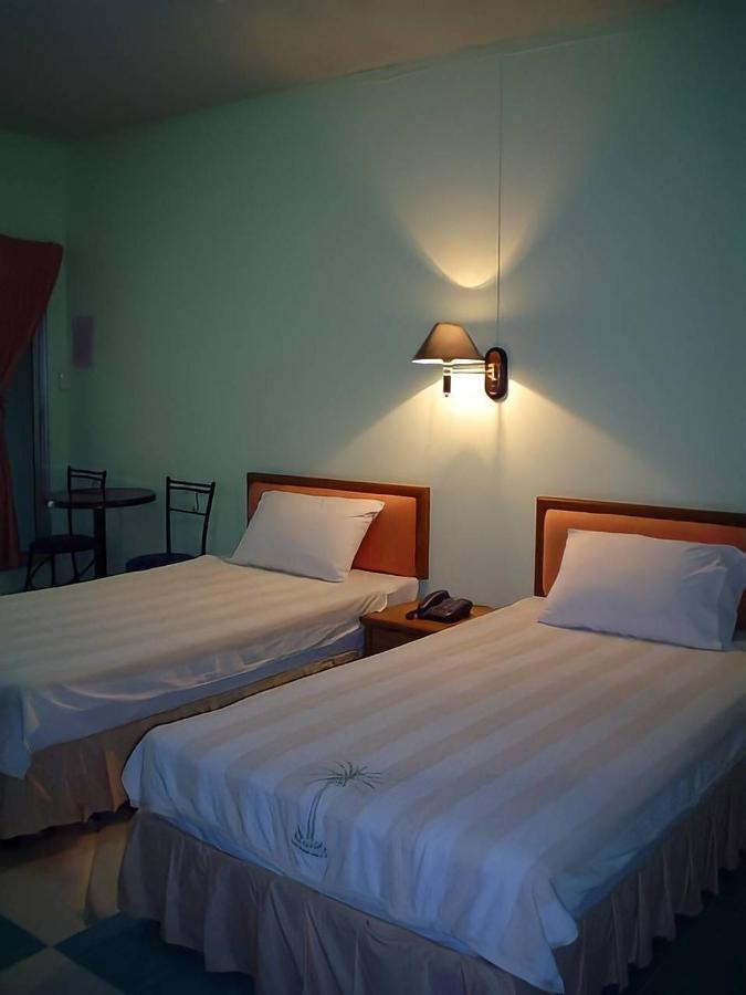 Boonthavon Aparthotel Chiang Mai Bagian luar foto
