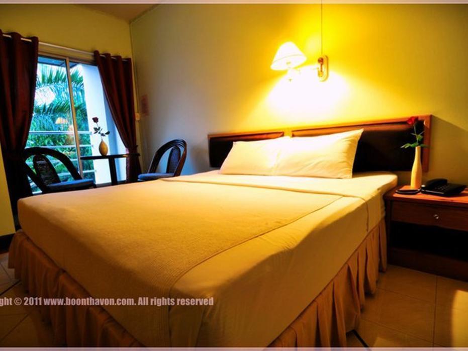 Boonthavon Aparthotel Chiang Mai Bagian luar foto